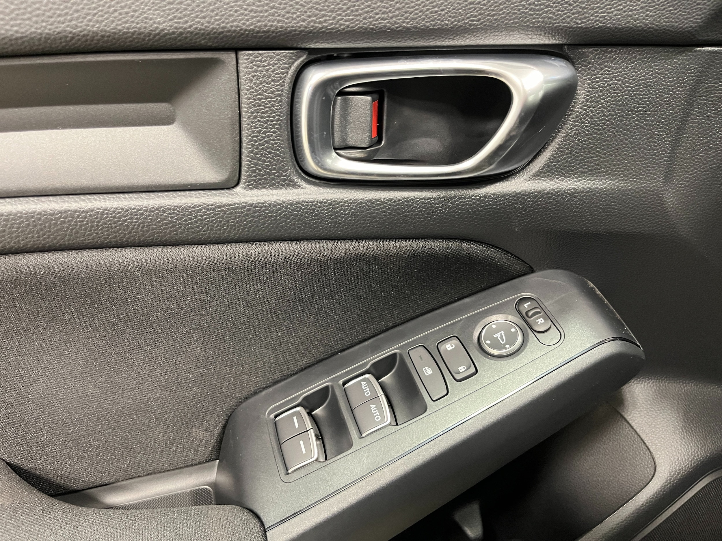 2026 Honda Civic Hatchback Sport - Photo 14