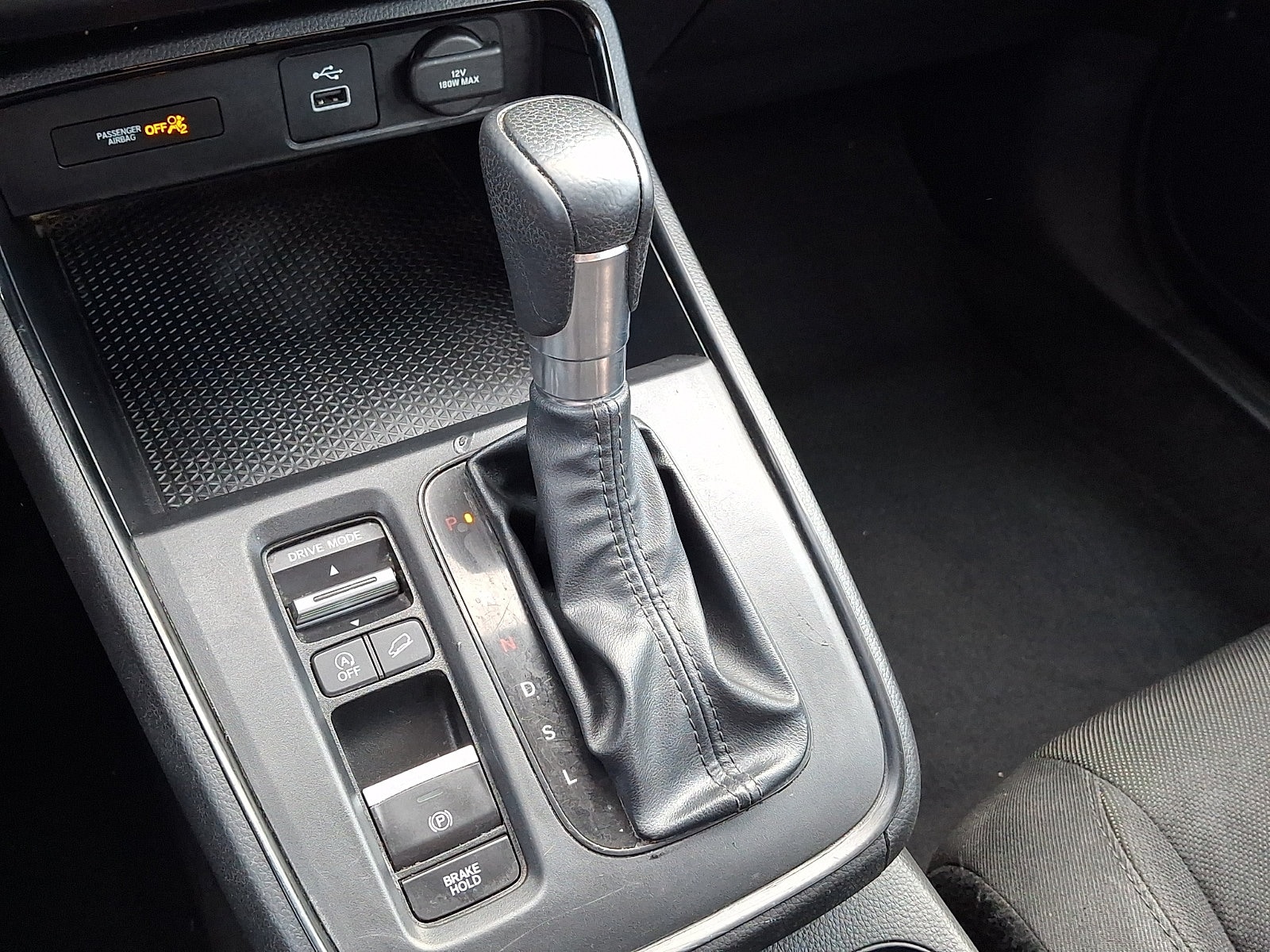 2024 Honda CR-V LX - Photo 12
