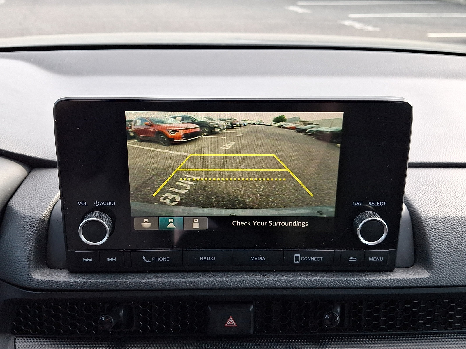 2024 Honda CR-V LX - Photo 15