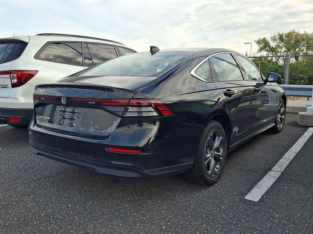 Used 2024 Honda Accord Sedan EX EX CVT