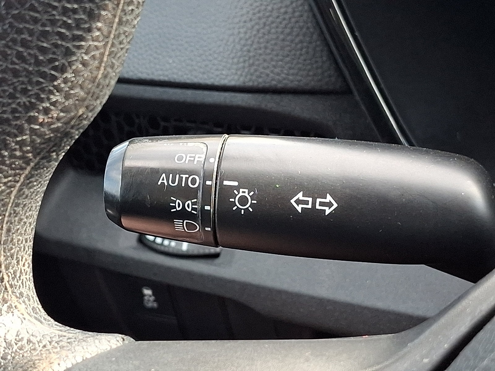 2024 Honda CR-V LX - Photo 23