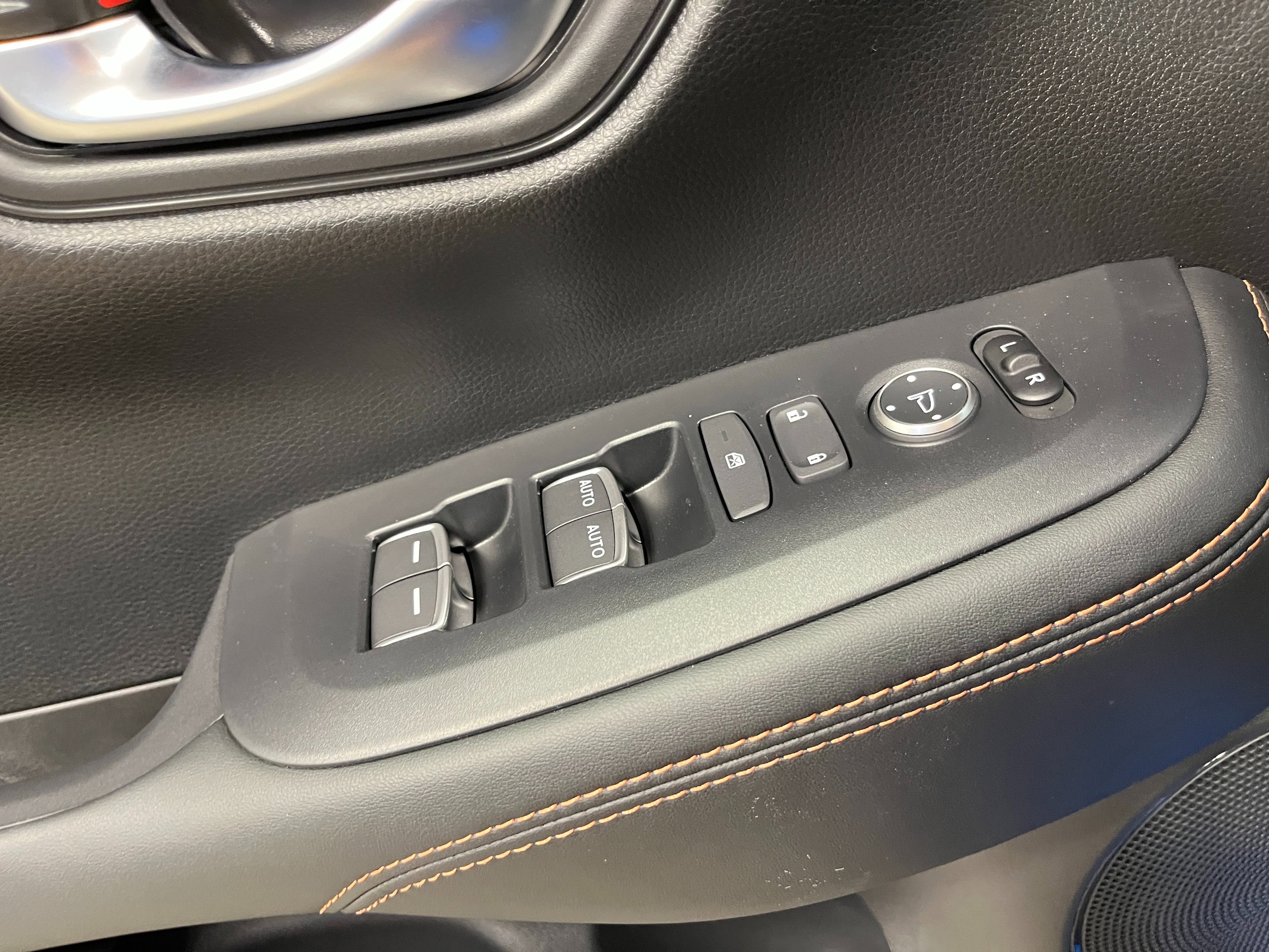 2026 Honda HR-V Sport - Photo 14