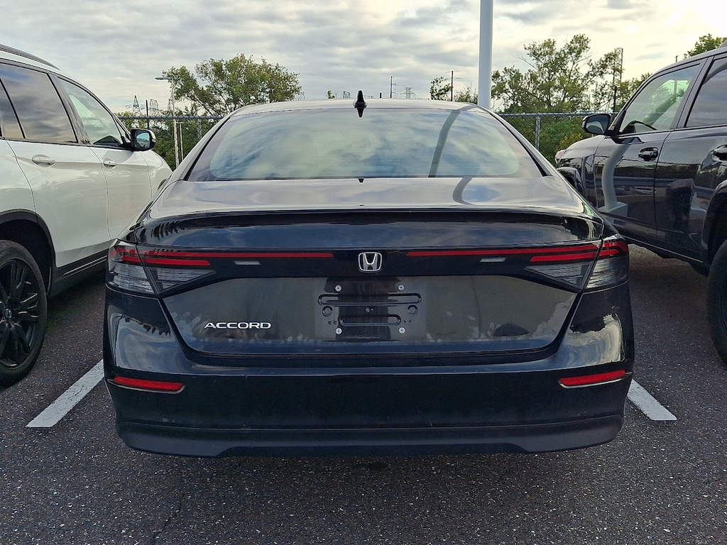 Used 2024 Honda Accord Sedan EX EX CVT