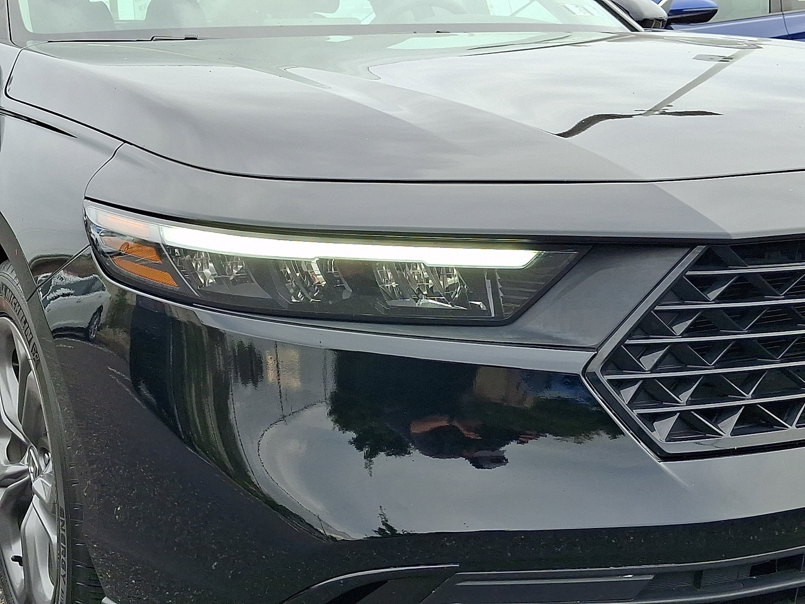2024 Honda Accord EX - Photo 9