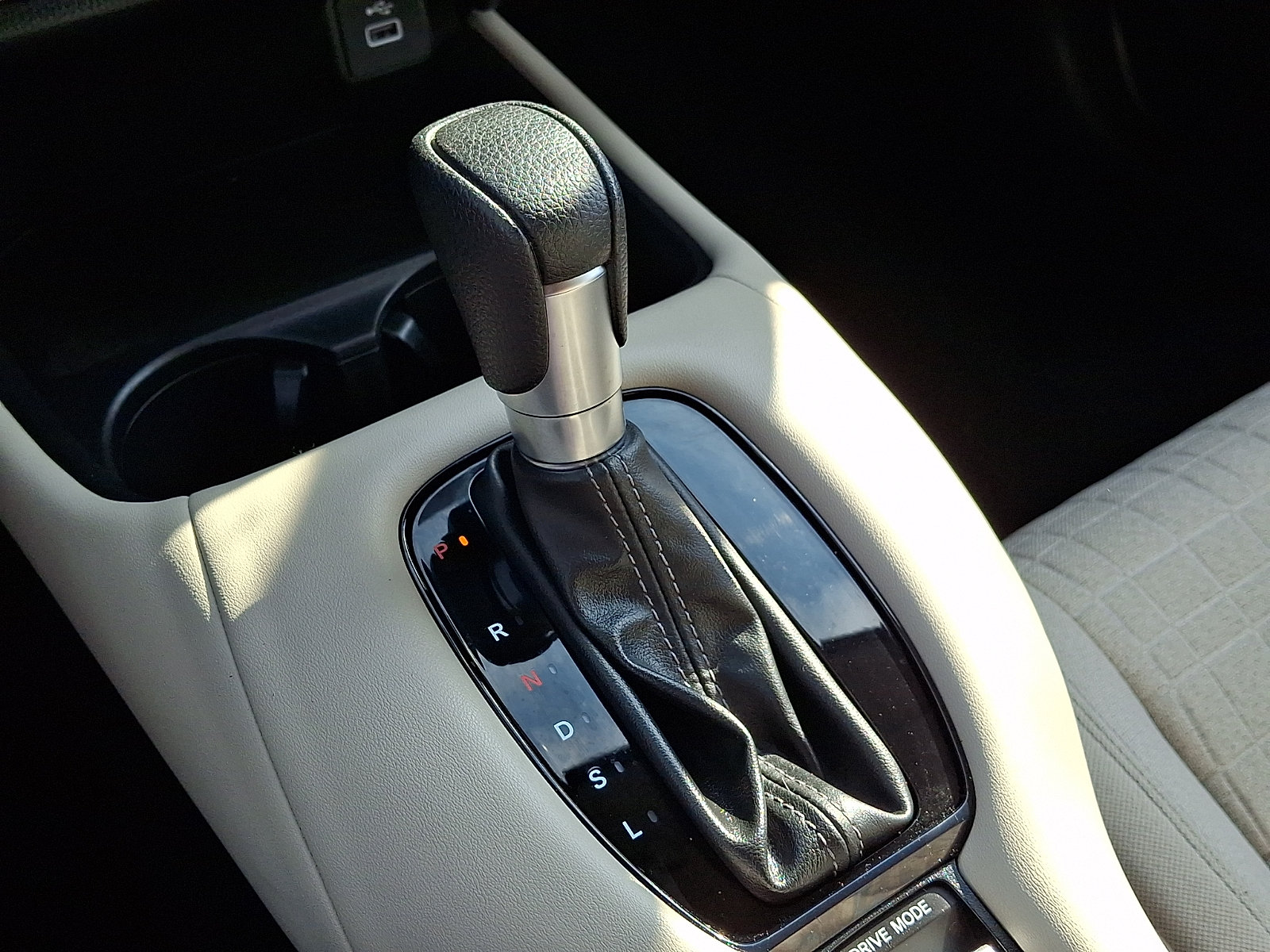 2024 Honda HR-V LX - Photo 11