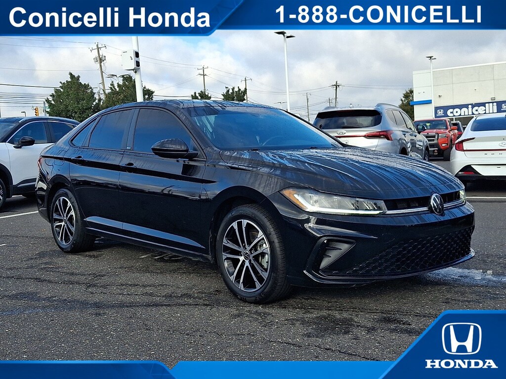 Used 2025 Volkswagen Jetta Sport Sport Auto