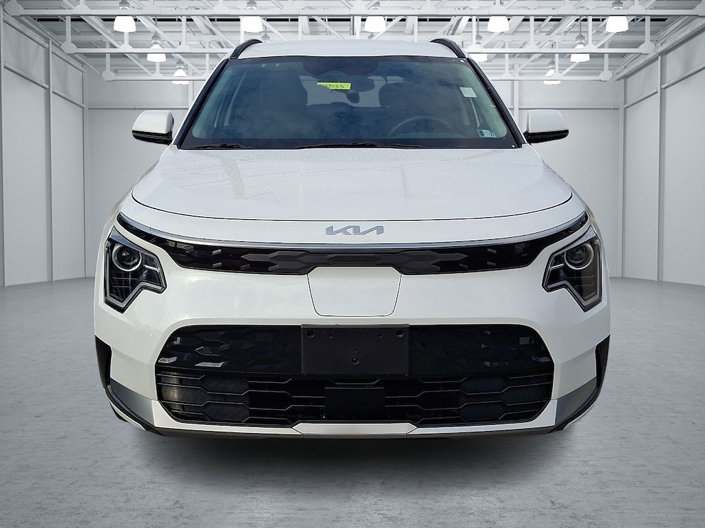 Used 2023 Kia Niro EV Wind SUV