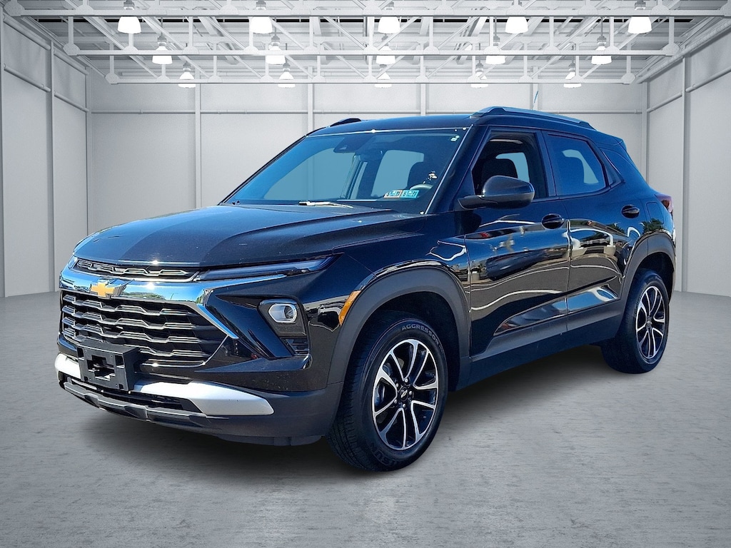 Used 2025 Chevrolet Trailblazer LT SUV