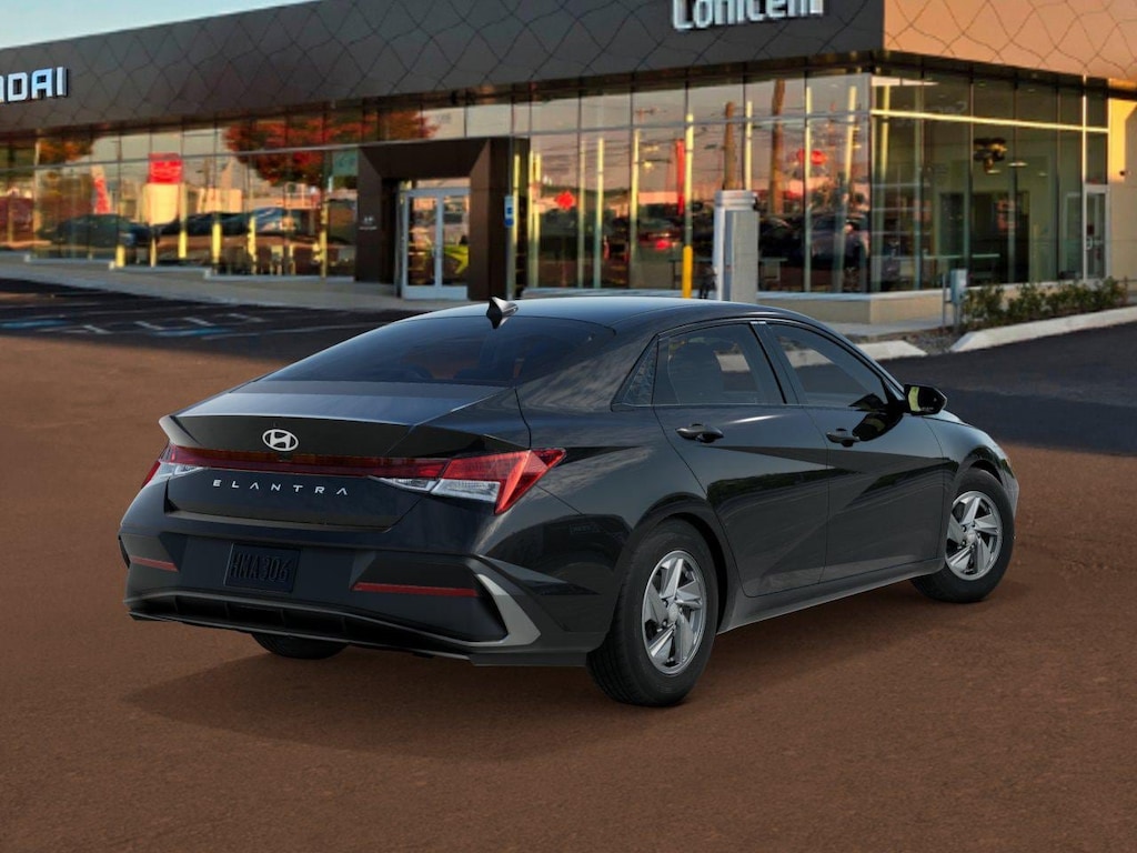 New 2026 Hyundai Elantra SE Sedan