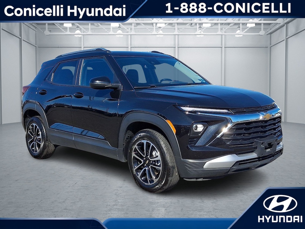 Used 2025 Chevrolet Trailblazer LT SUV