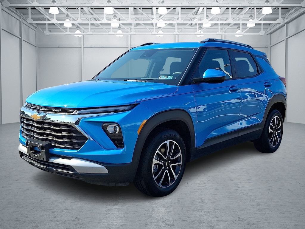 Used 2025 Chevrolet Trailblazer LT SUV