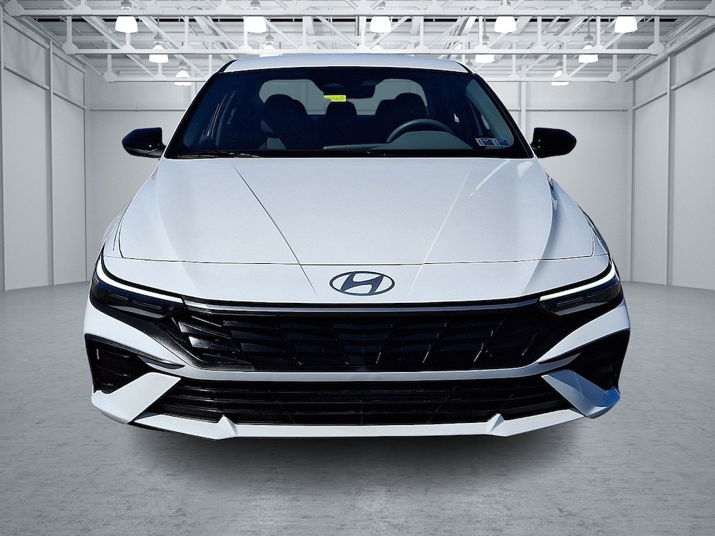Certified 2025 Hyundai Elantra SEL Sport Sedan