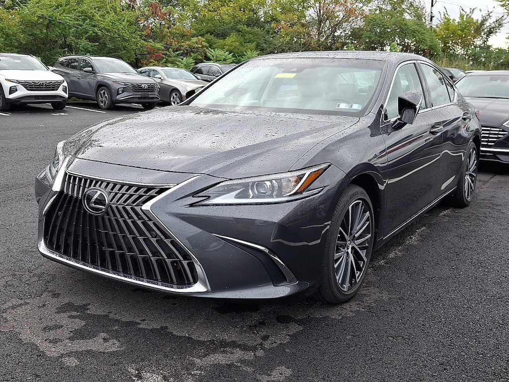Used 2023 Lexus ES 350 Sedan