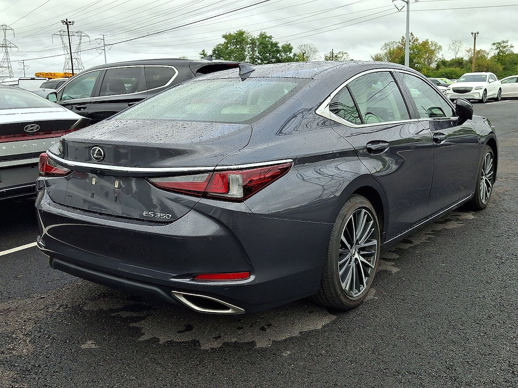 Used 2023 Lexus ES 350 Sedan