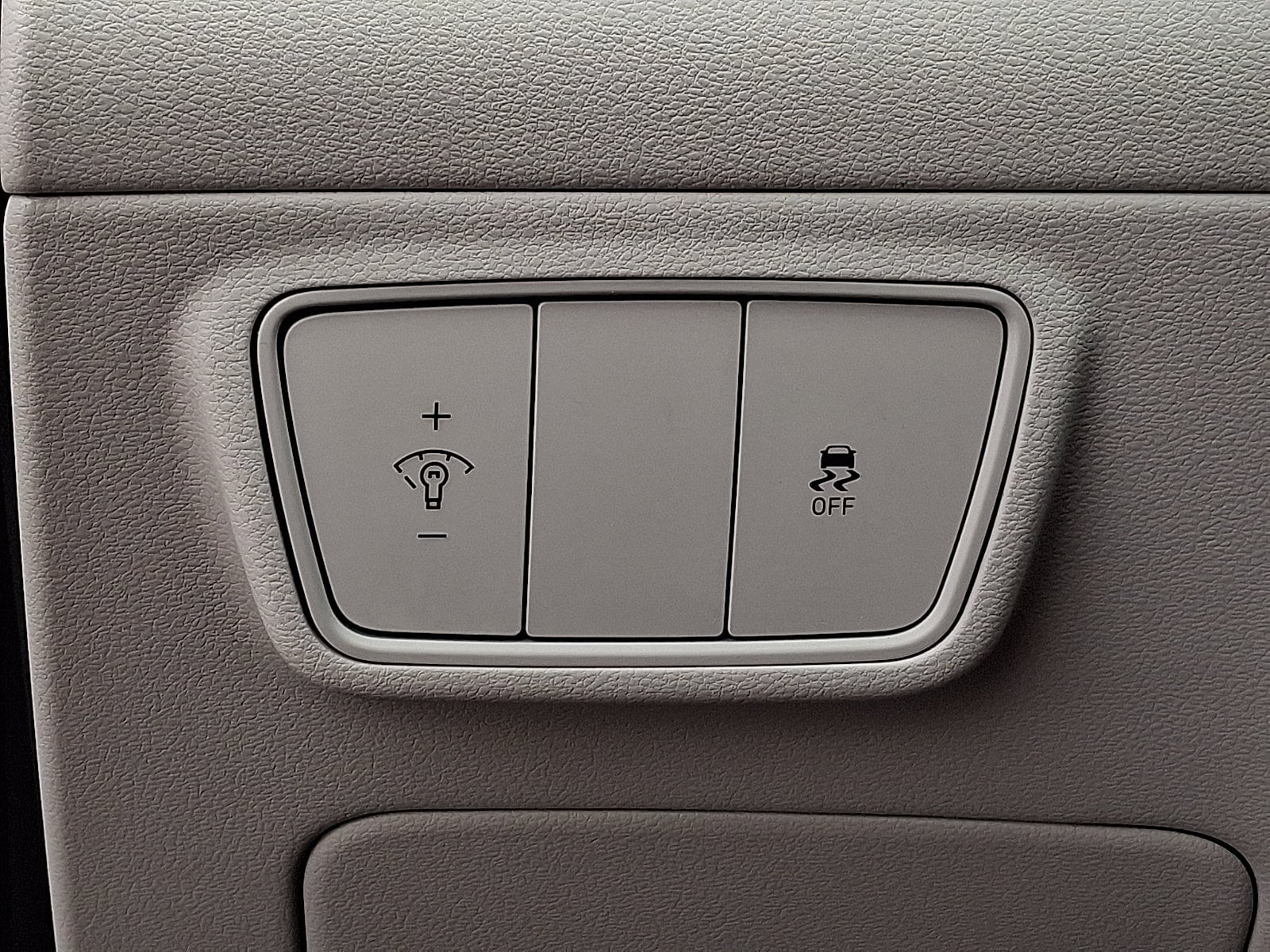 2024 Hyundai Tucson SE - Photo 25