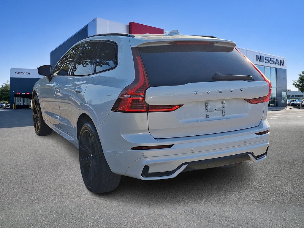 Used 2025 Volvo XC60 Plus SUV