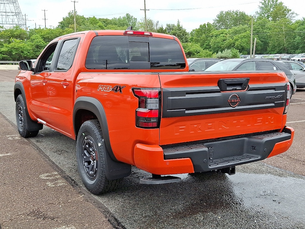 New 2025 Nissan Frontier PRO-4X Truck Crew Cab