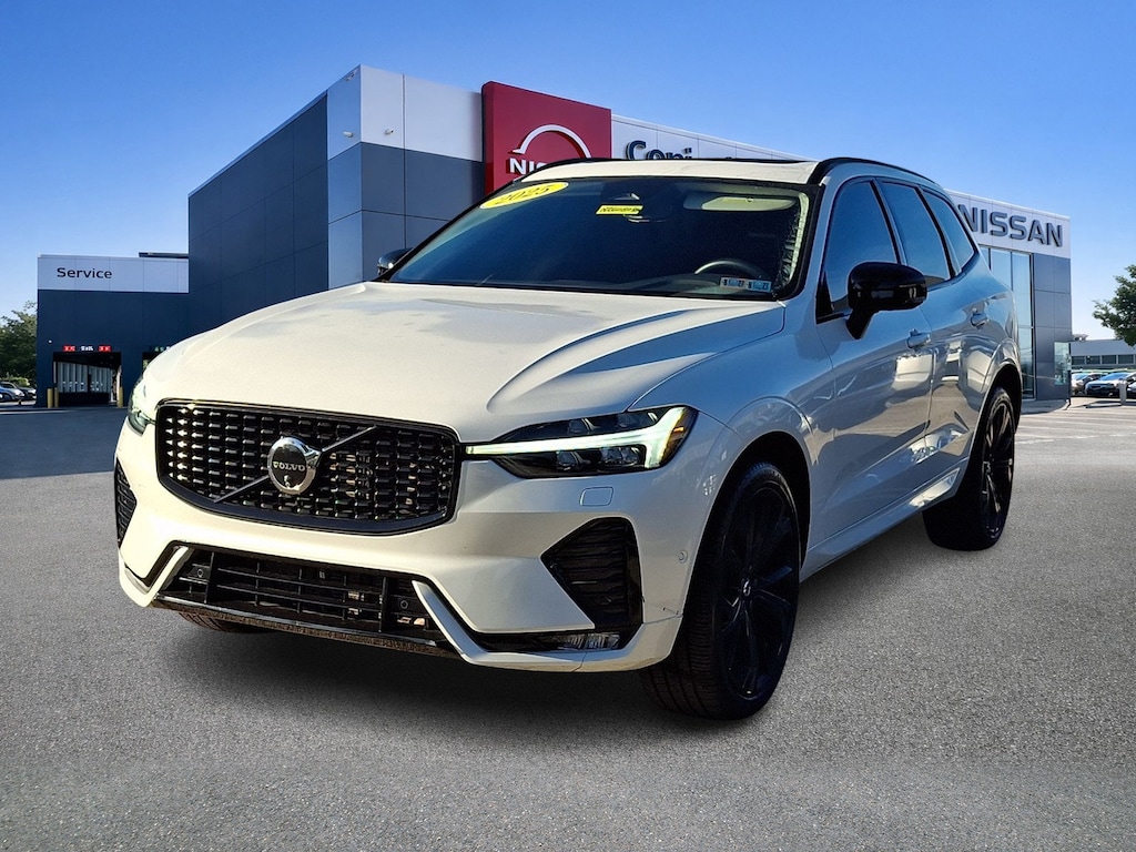 Used 2025 Volvo XC60 Plus SUV