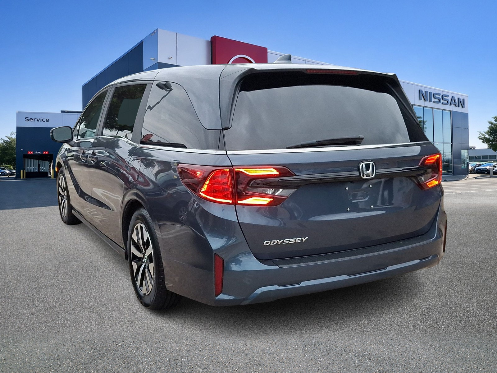 Used 2025 Honda Odyssey EX-L Van