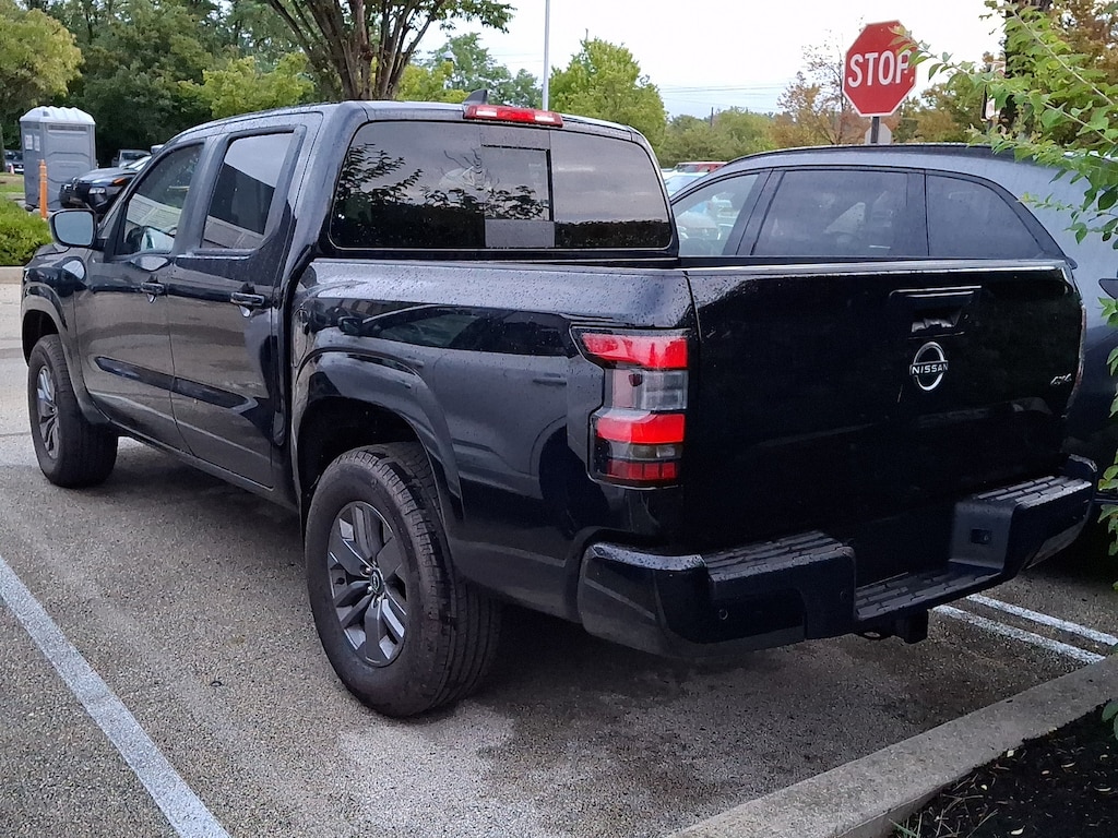 Used 2026 Nissan Frontier SV Truck Crew Cab