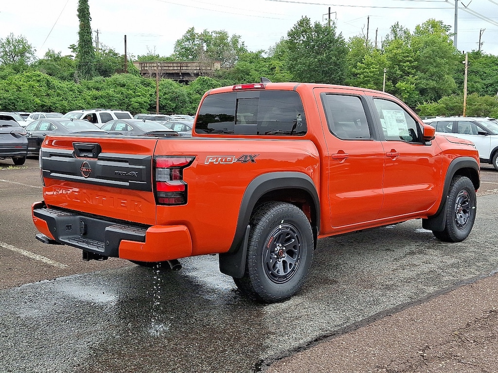 New 2025 Nissan Frontier PRO-4X Truck Crew Cab
