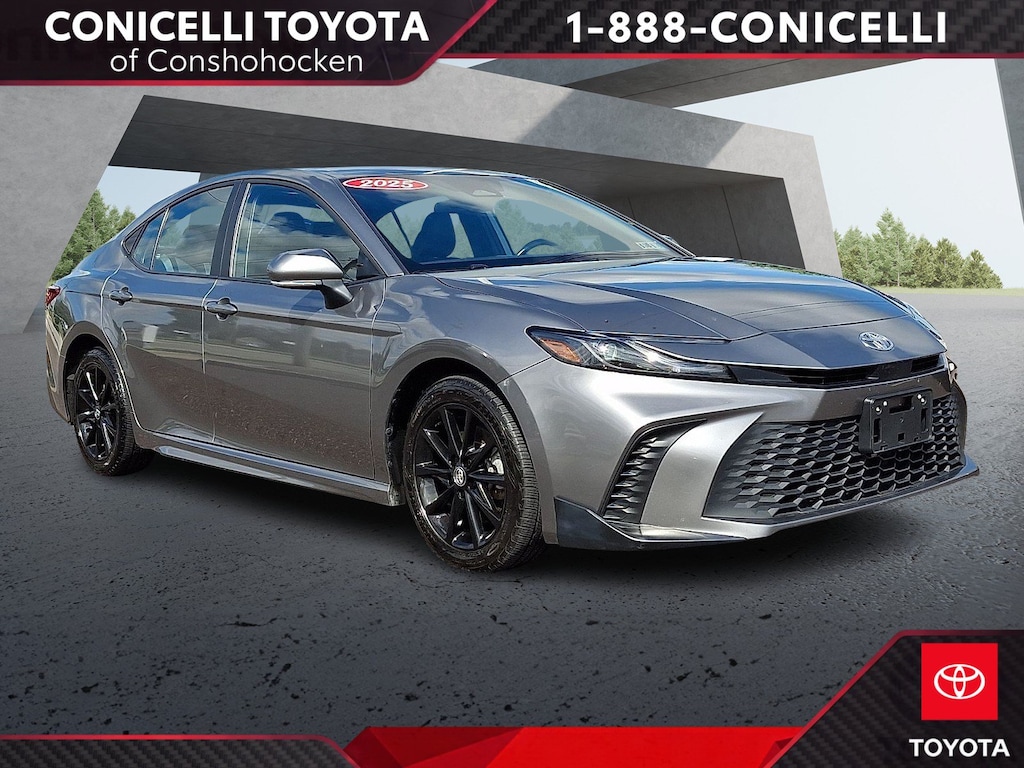 Used 2025 Toyota Camry SE Sedan