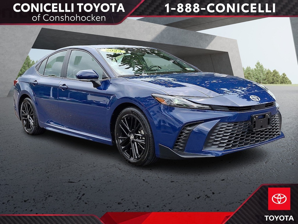 Used 2025 Toyota Camry SE Sedan