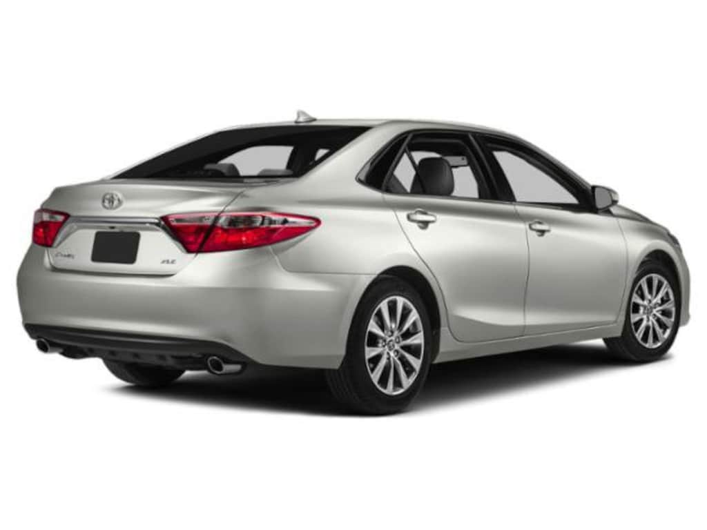 Used 2015 Toyota Camry LE Sedan