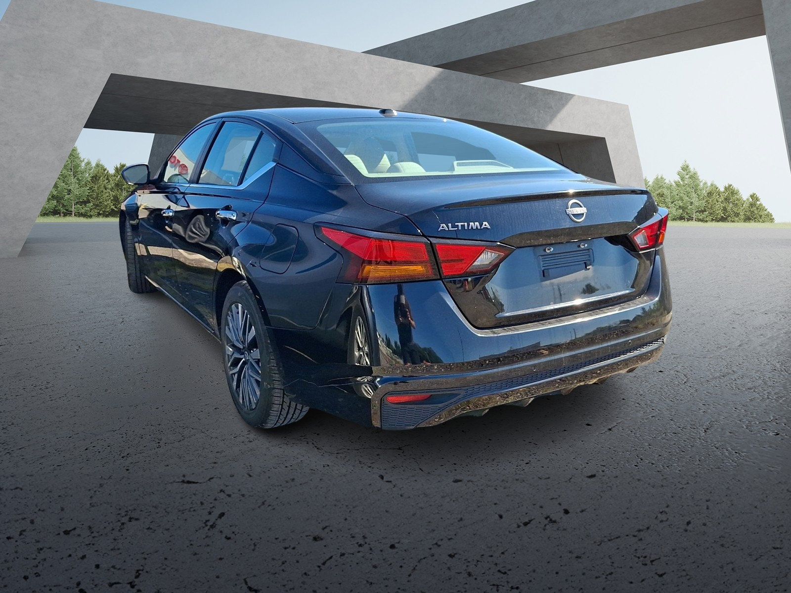 Used 2025 Nissan Altima SV Sedan