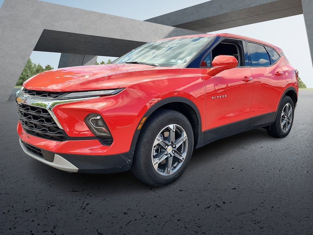 Used 2025 Chevrolet Blazer LT Sport Utility