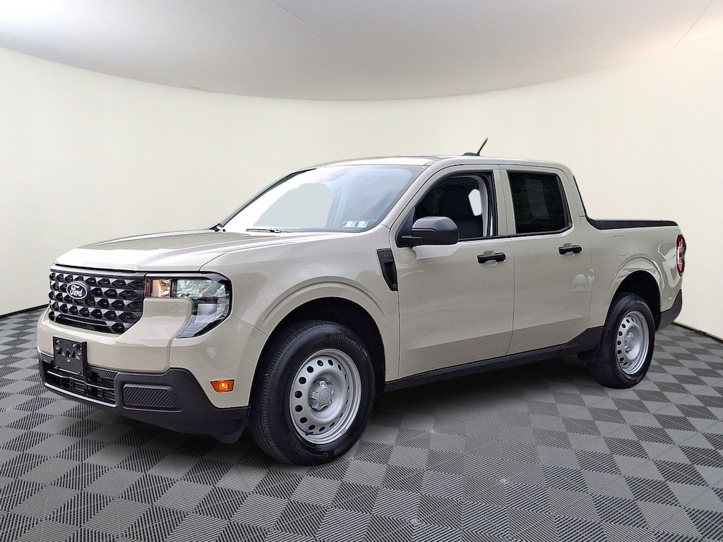 Used 2025 Ford Maverick XL Truck SuperCrew