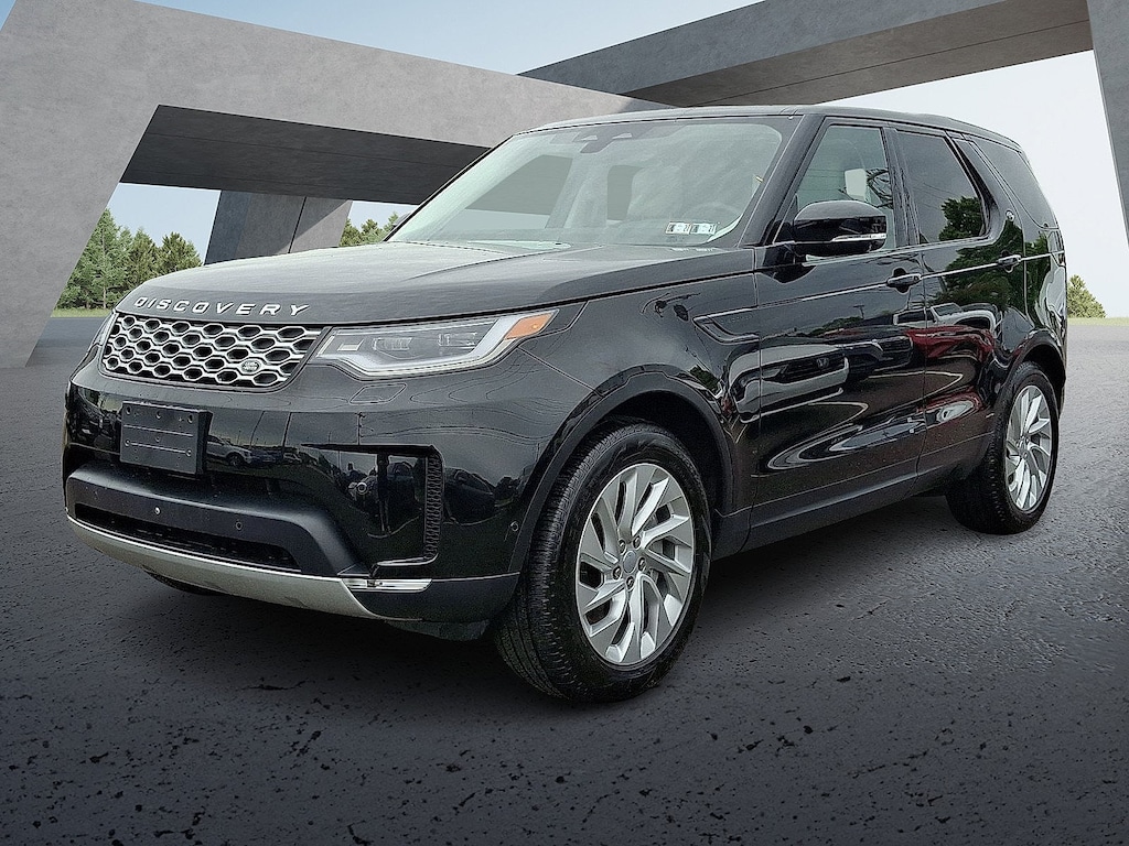 Used 2025 Land Rover Discovery P300 S SUV