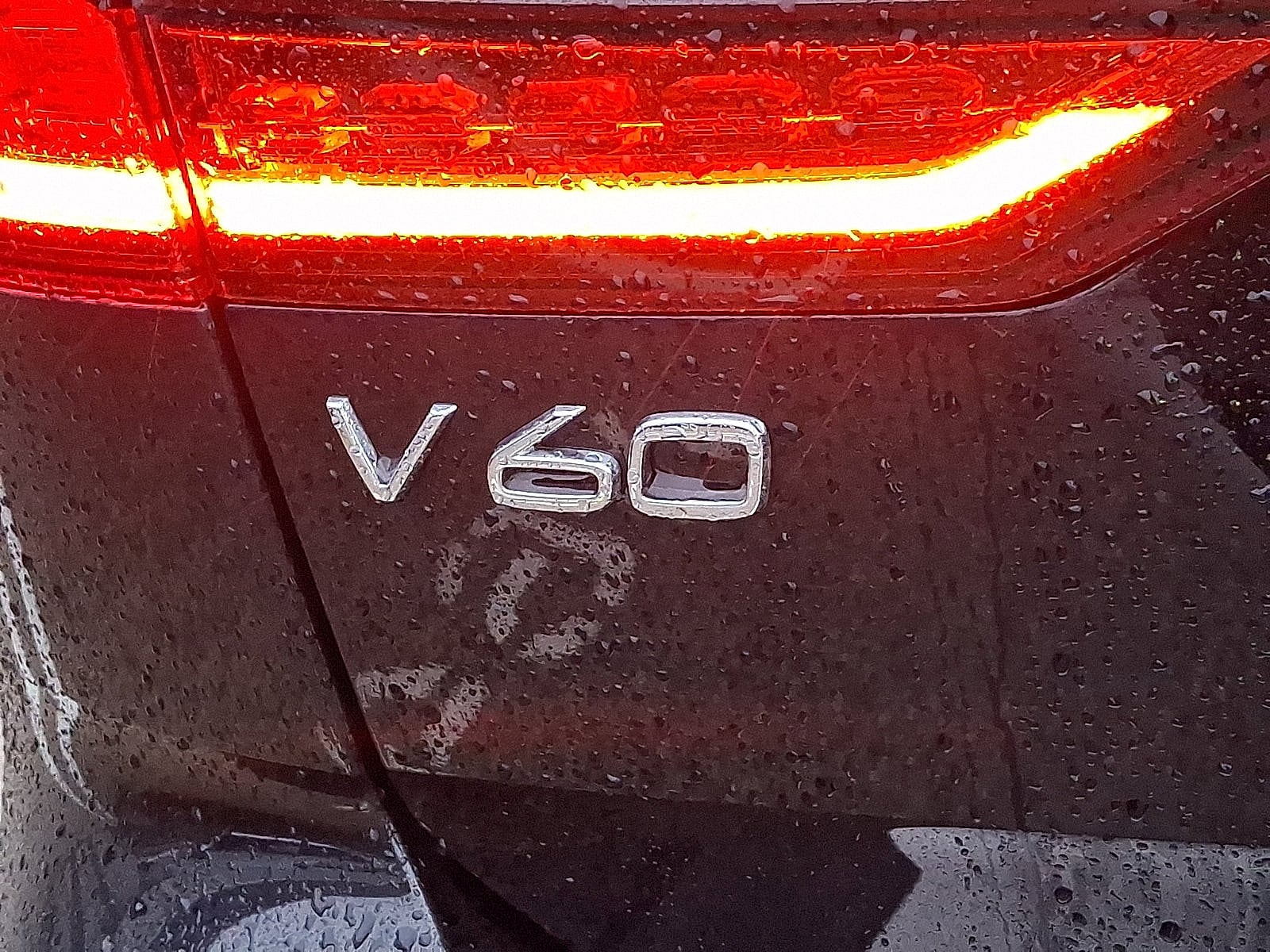 2024 Volvo V60 Cross Country Plus - Photo 30