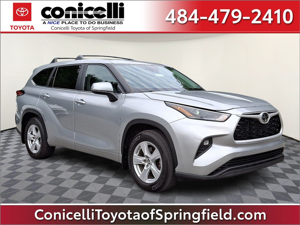 Used 2024 Toyota Highlander LE SUV
