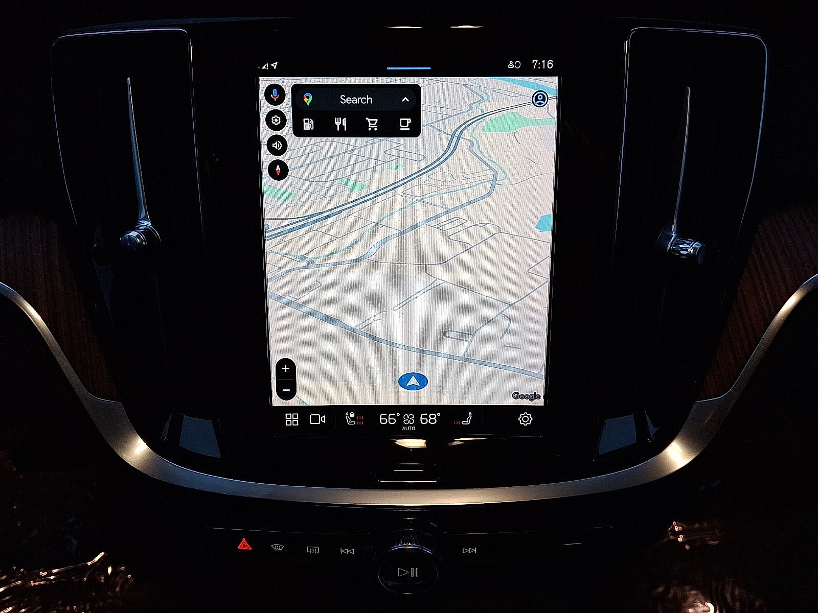 2024 Volvo V60 Cross Country Plus - Photo 16