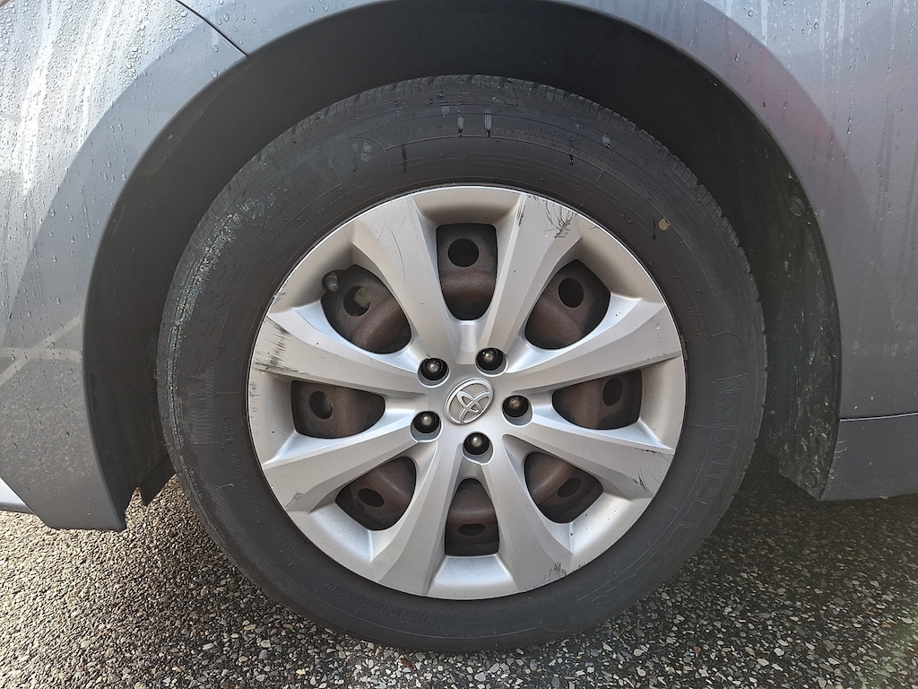 Used 2020 Toyota Corolla LE Sedan