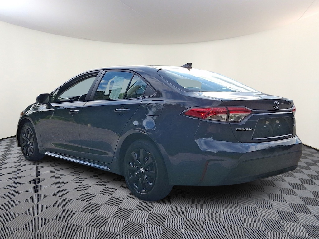 Used 2024 Toyota Corolla LE Sedan