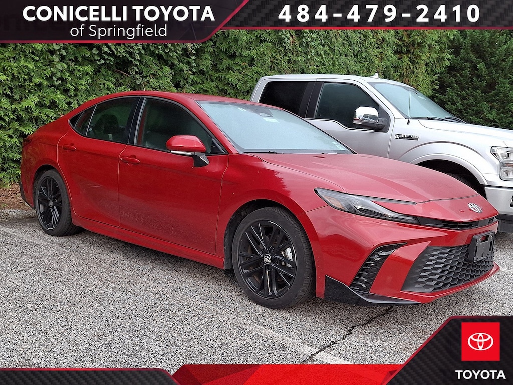 Used 2025 Toyota Camry SE Sedan