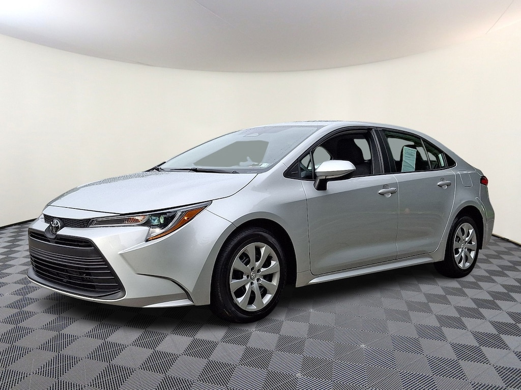 Used 2024 Toyota Corolla LE Sedan