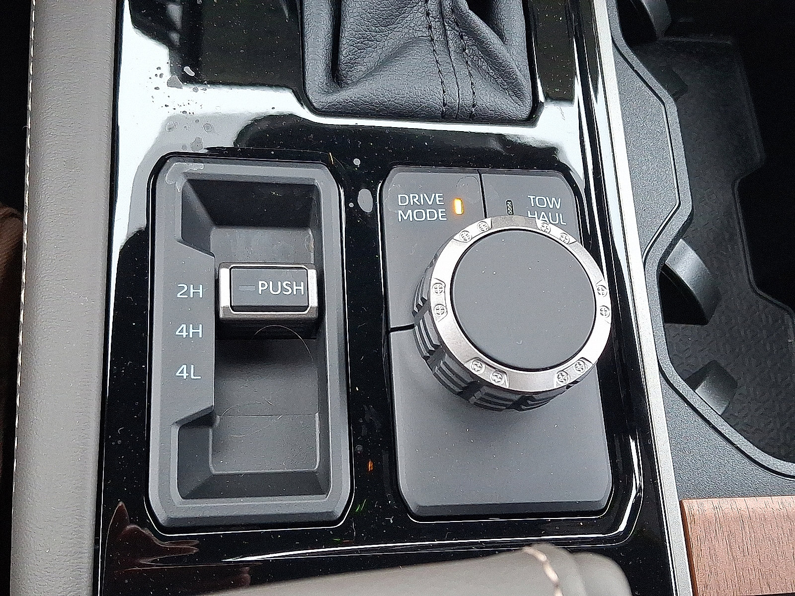2026 Toyota Tundra 1794 Edition - Photo 21
