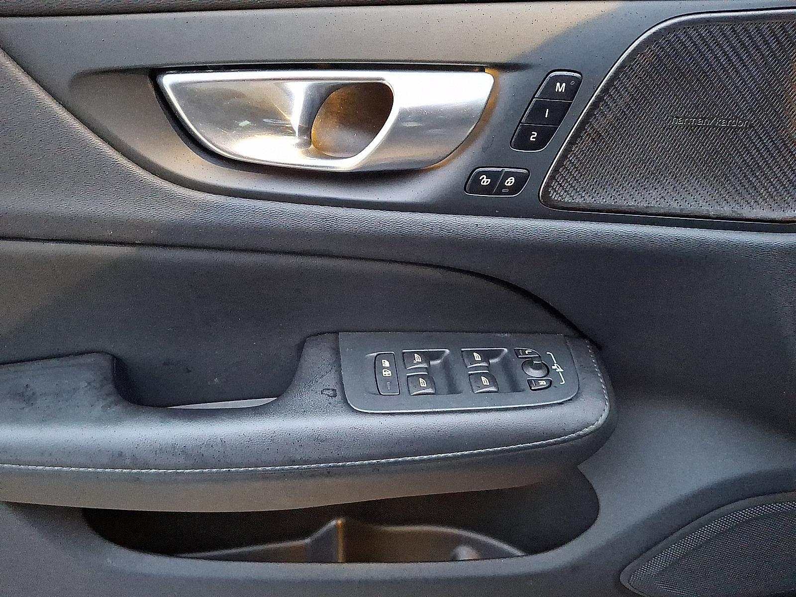 2024 Volvo V60 Cross Country Plus - Photo 12