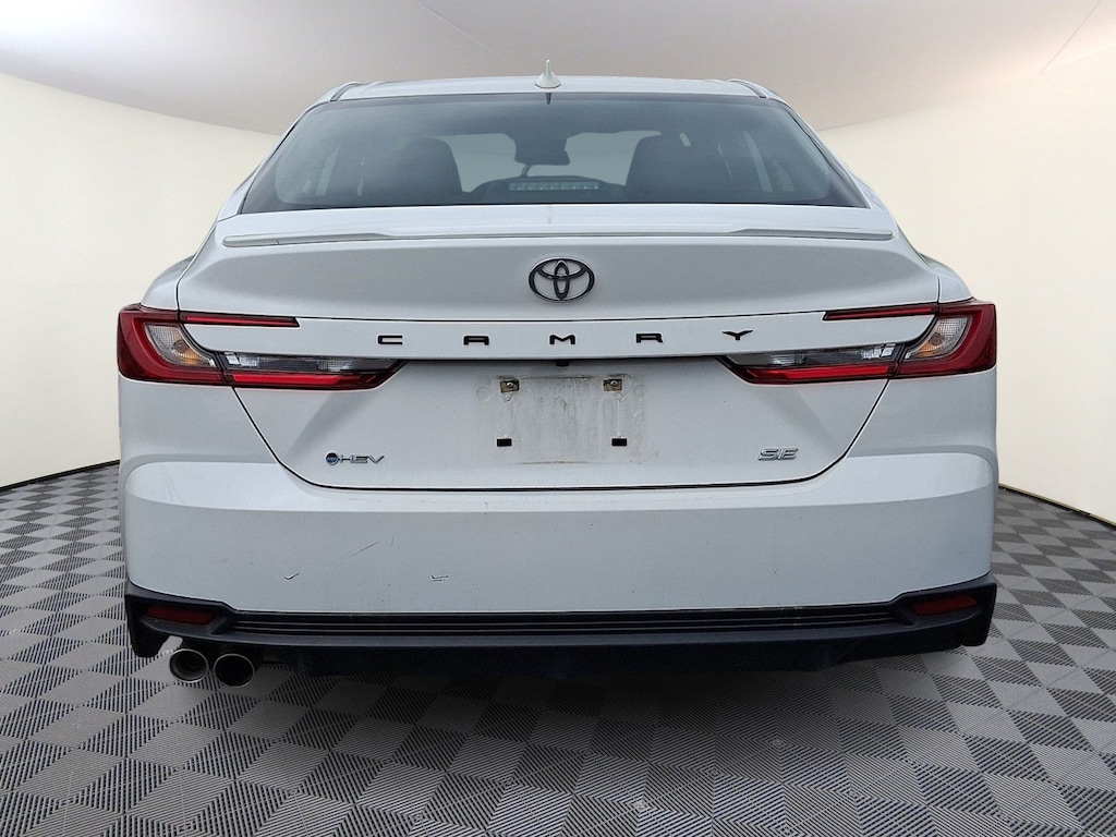 Used 2025 Toyota Camry SE Sedan