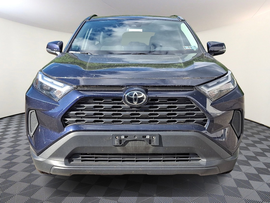 Used 2025 Toyota RAV4 XLE SUV