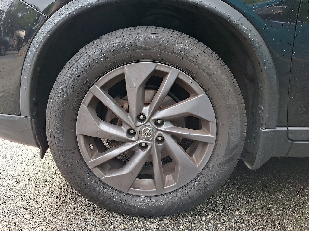 Used 2016 Nissan Rogue SL SUV