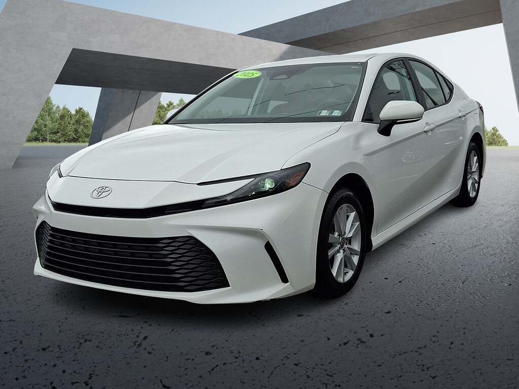 Used 2025 Toyota Camry LE Sedan