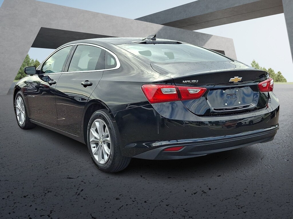 Used 2025 Chevrolet Malibu LT Sedan