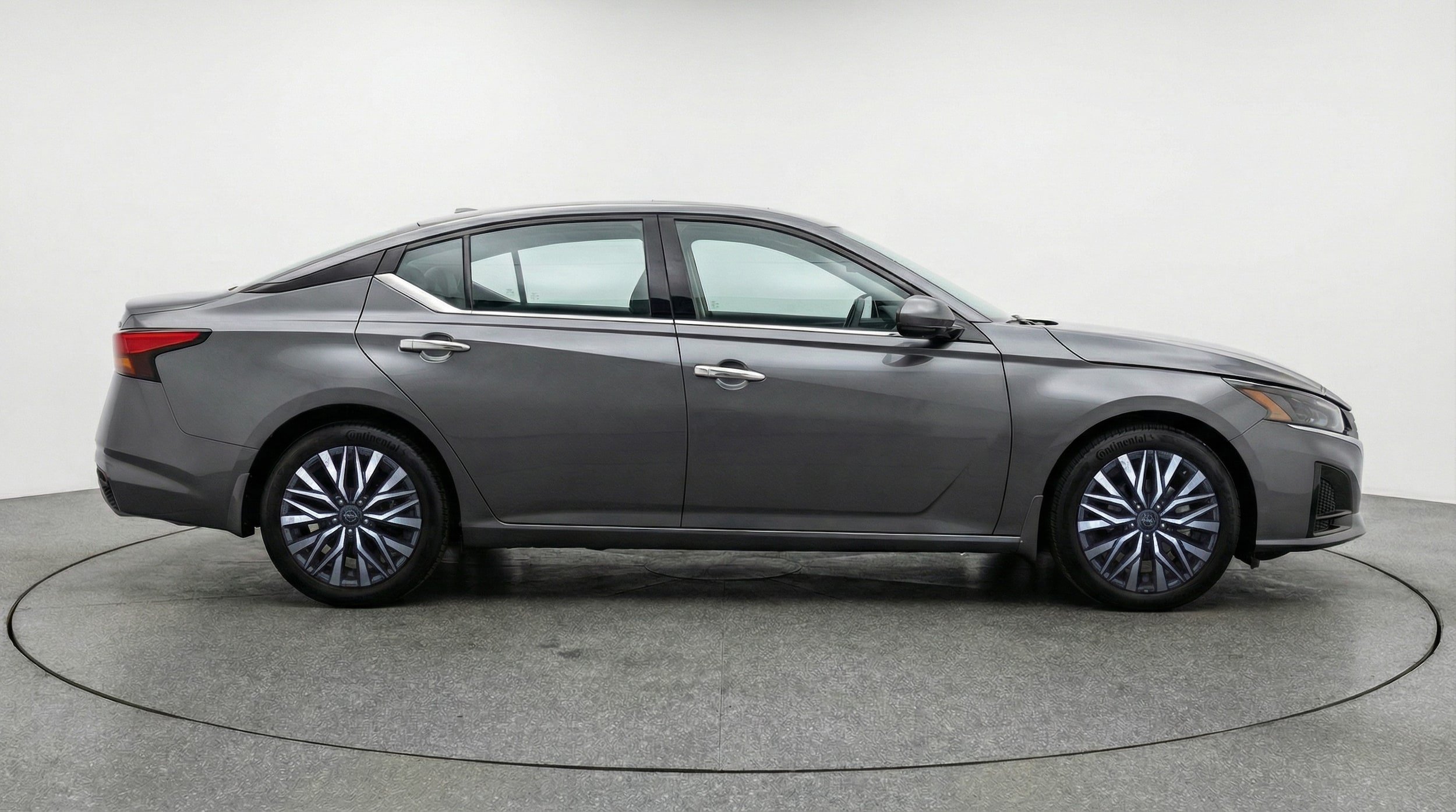 Thumbnail: 2025 Nissan Altima - 8