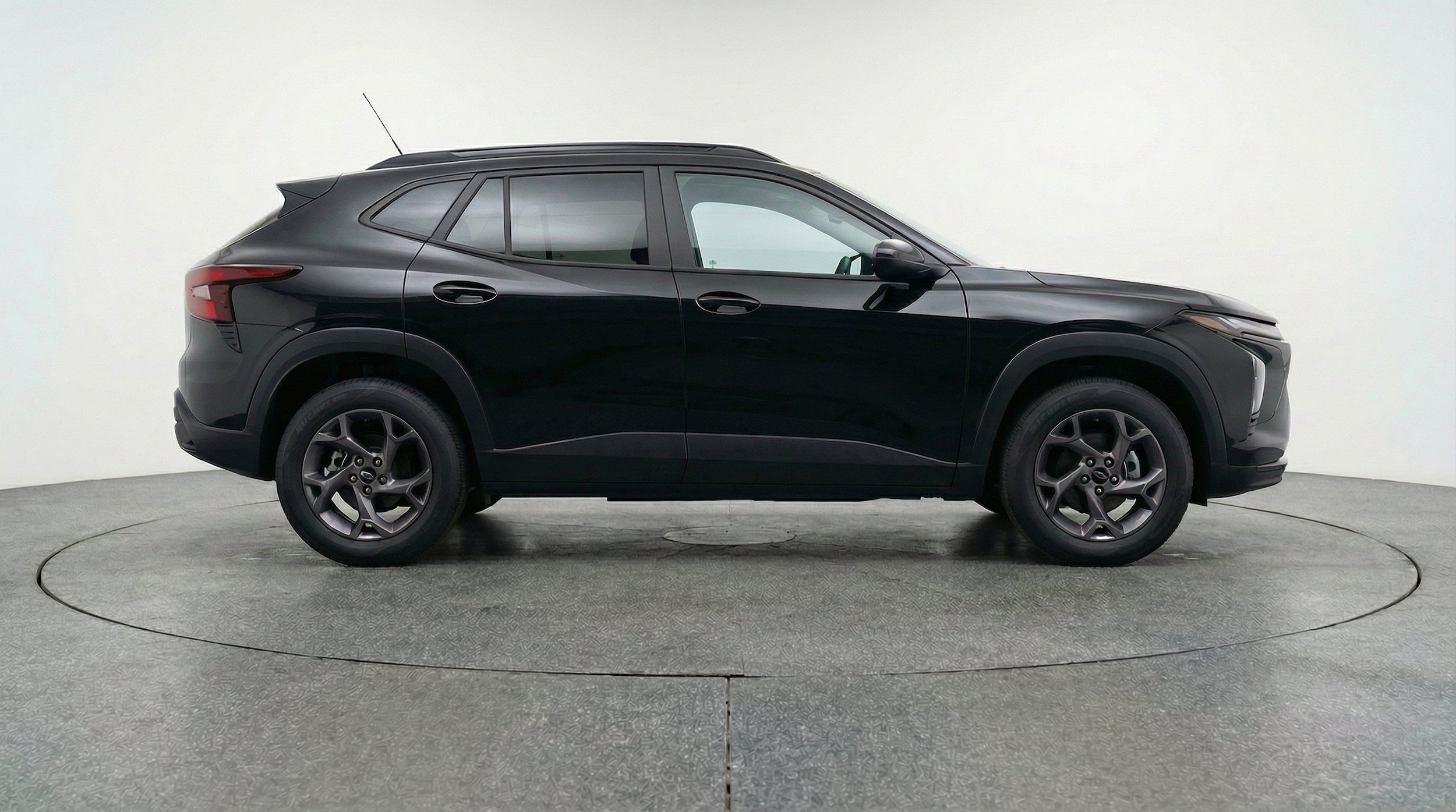 Thumbnail: 2025 Chevrolet Trax - 10