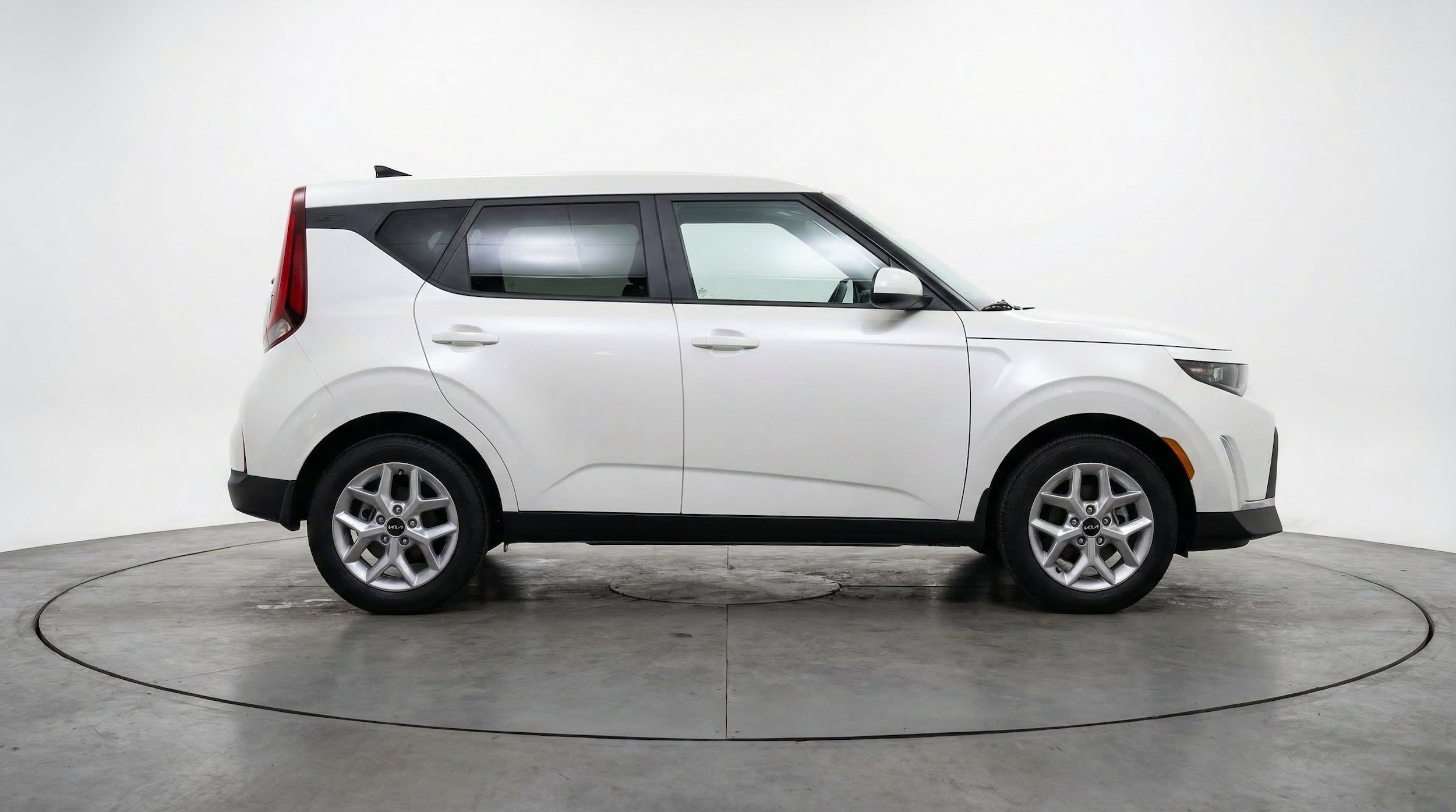Thumbnail: 2025 Kia Soul - 10