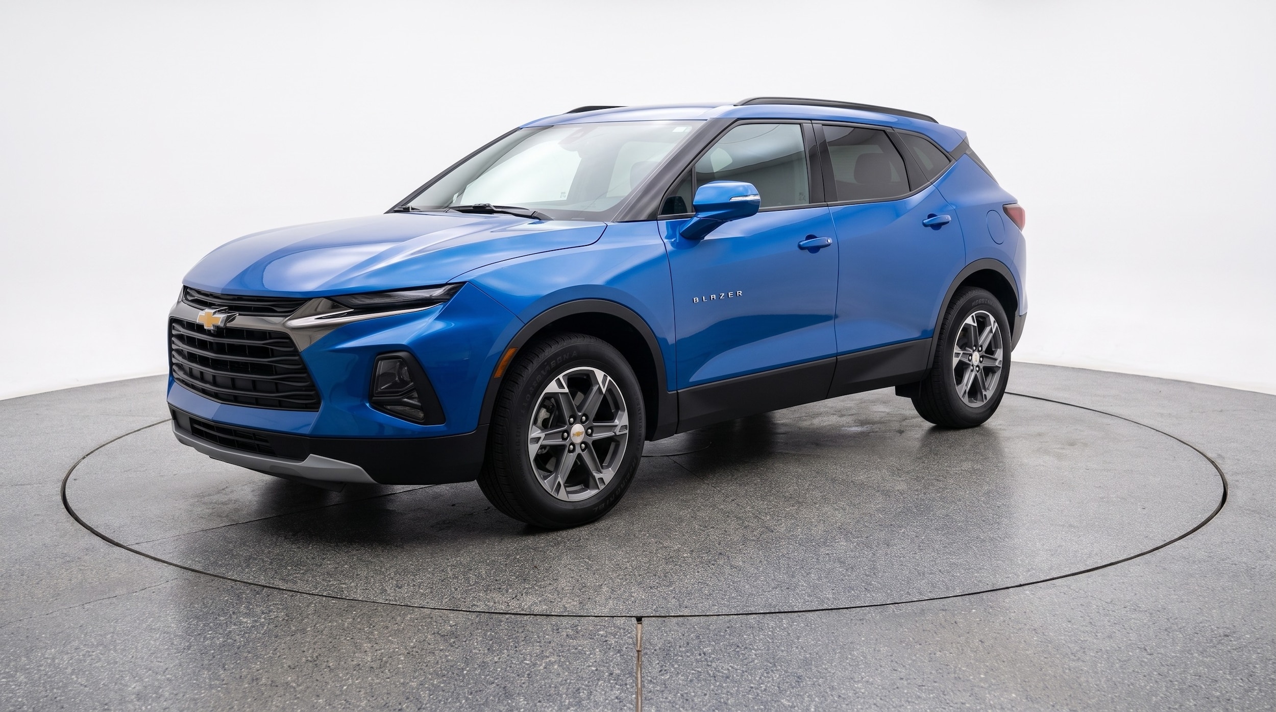 Thumbnail: 2025 Chevrolet Blazer - 3